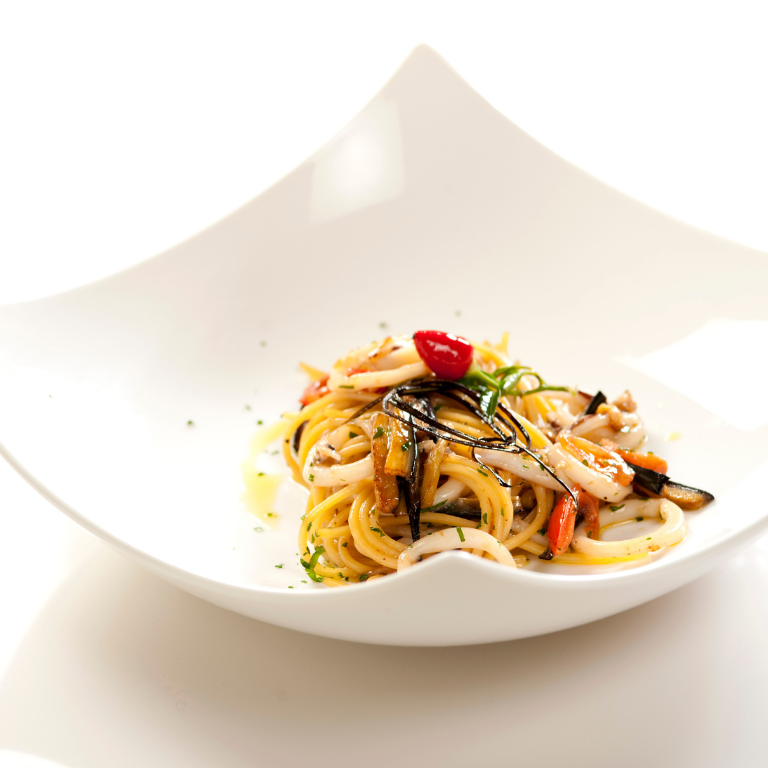Vermicelloni with squid and aubergines