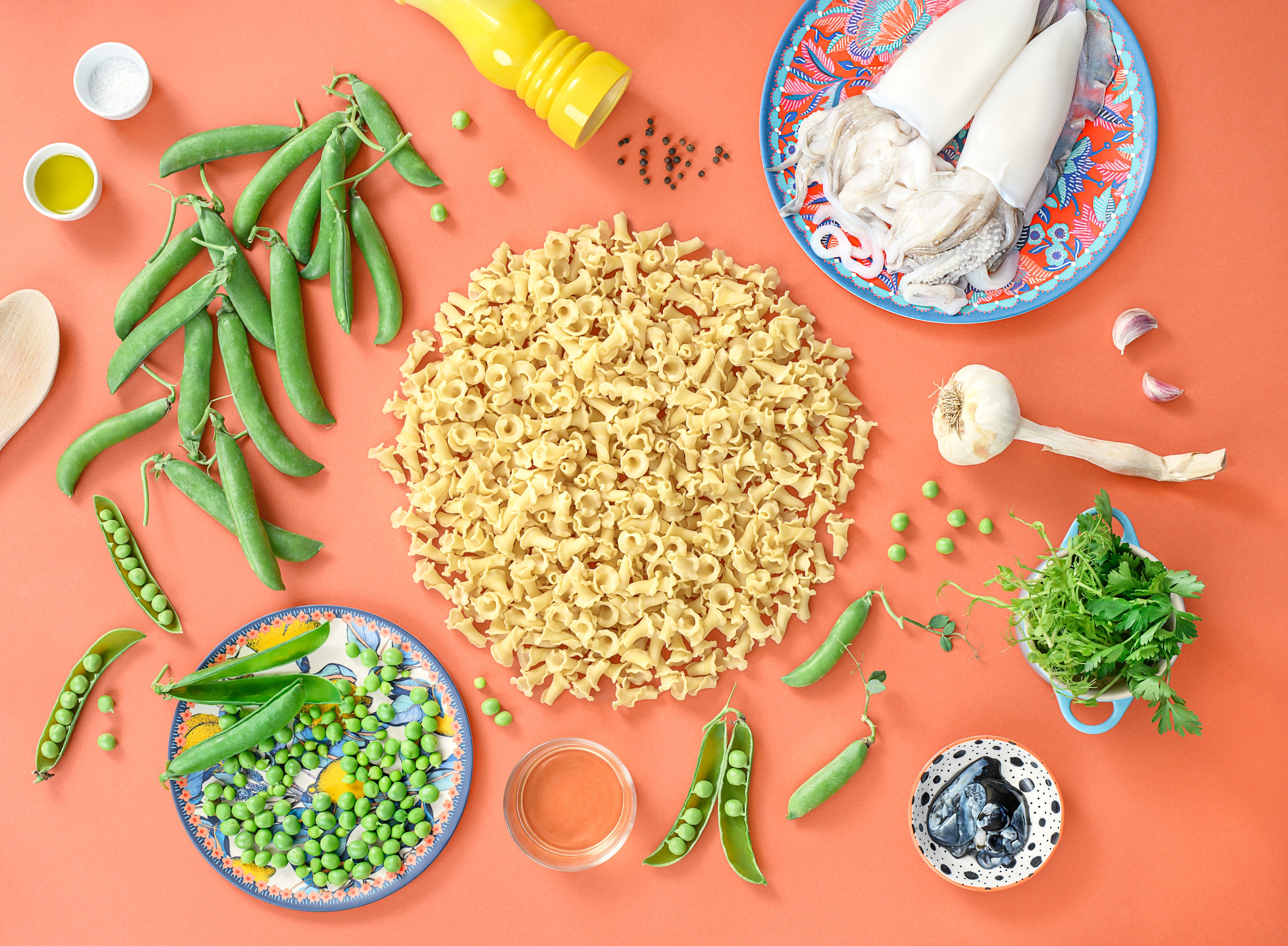 Gigli cuttlefish and peas