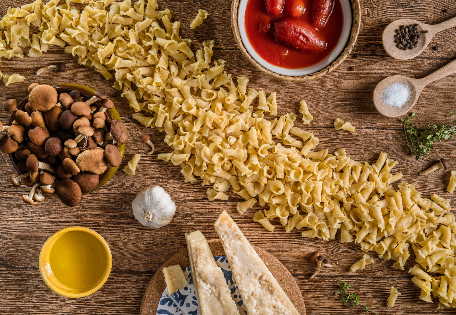 Gigli with mushrooms and Corbarino tomato