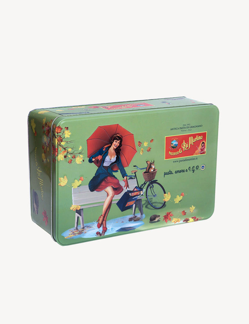 Autumn Pin-up tin box (classic + special shapes)